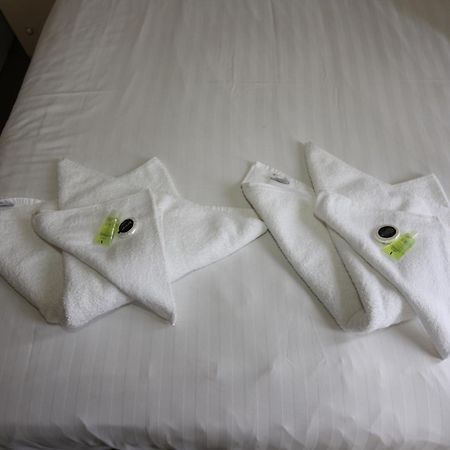 לונדון Charlie Hotel מראה חיצוני תמונה